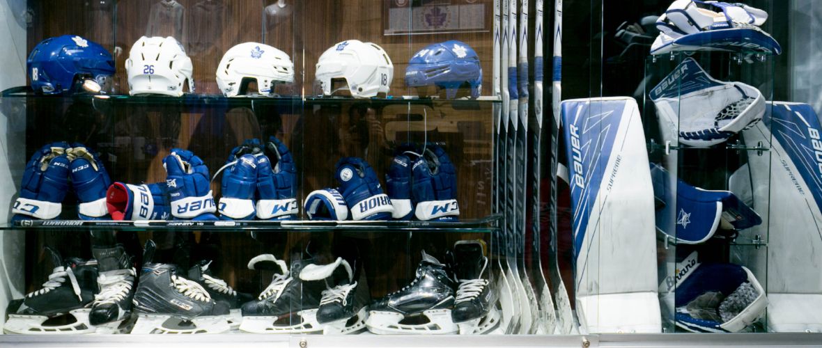 Maple Leafs GIII Men's Tight End Winter Jacket – shop.realsports
